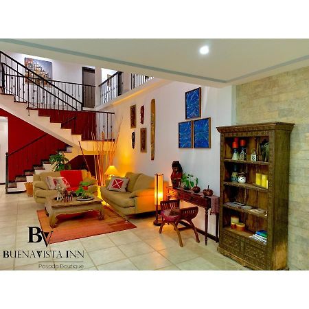 Buenavista Inn マイケティア エクステリア 写真